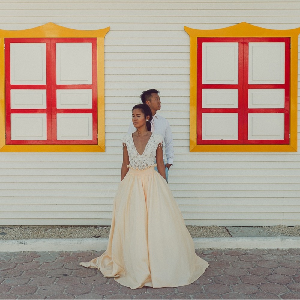High-Waisted Paperbag Wedding Gown Skirt with Pockets - Picture 12 of 12